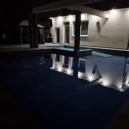 „taki“ Podgorica